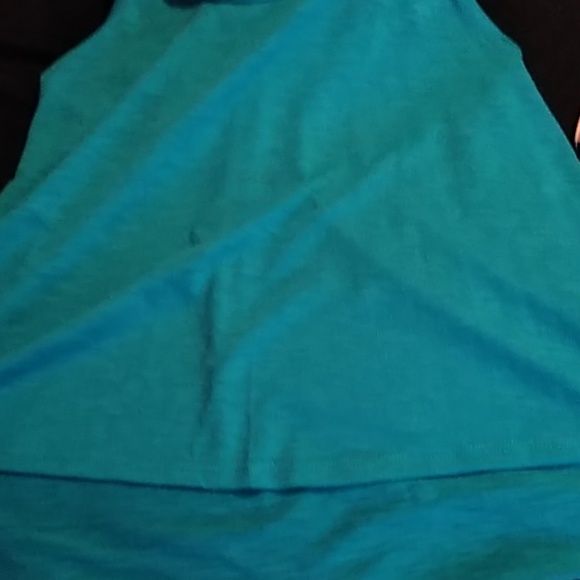 Top - Picture 3 of 4